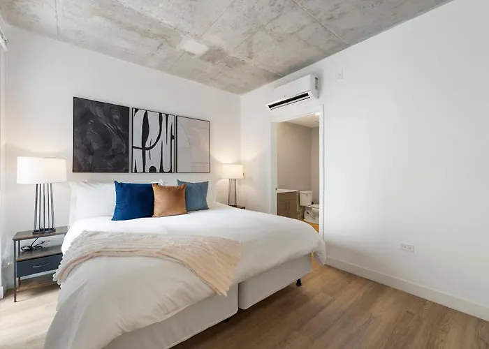 Hotel High-rise 4br W Views Comfort & Space
