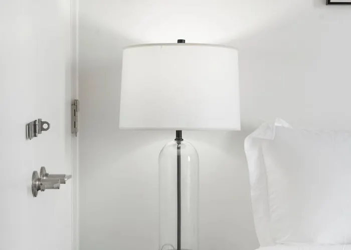 Hotel High-rise 4br W Views Comfort & Space